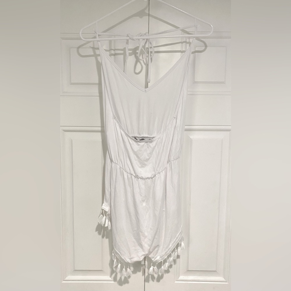 PrettyLittleThing Tassel Romper - Picture 4 of 5